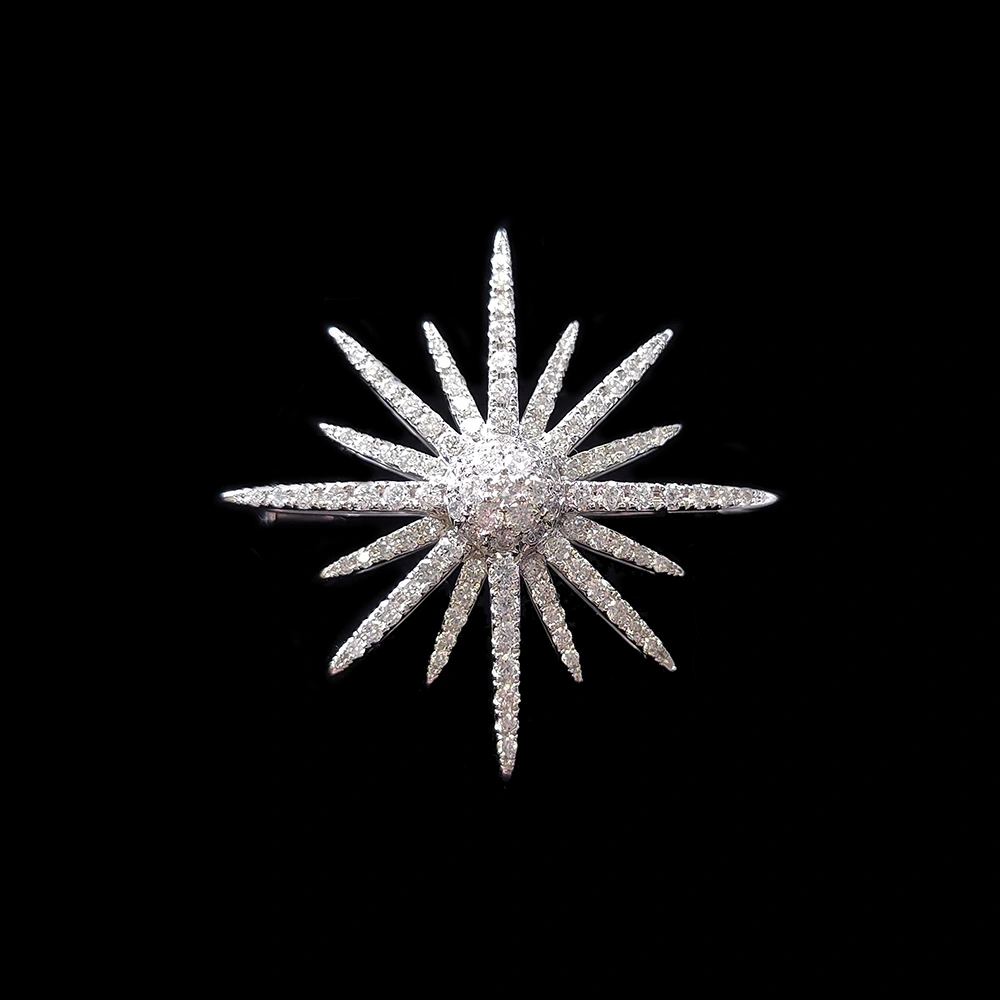 18K White Gold Large 16 Point Diamond Star Brooch